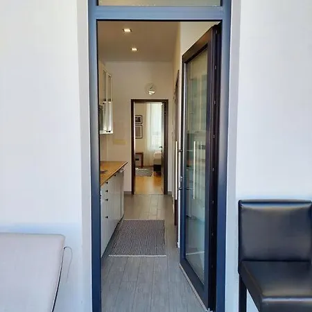 Gemuetliche Stadtwohnung In Klagenfurt Apartman